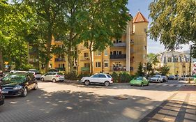 Apartamenty Pod Wieżyczkami by Renters
